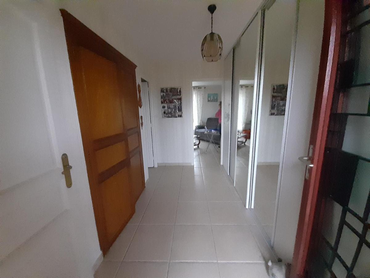 Tulipe24 Bed & Breakfast Savigne-l'Eveque Bagian luar foto