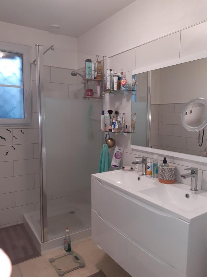 Tulipe24 Bed & Breakfast Savigne-l'Eveque Bagian luar foto